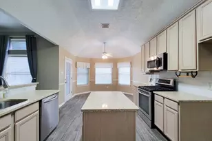 18511 Falcon Crest Dr, Humble, TX 77346 - Photo 17