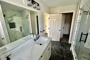 2511 Briarpark Dr, Houston, TX 77042 - Photo 43