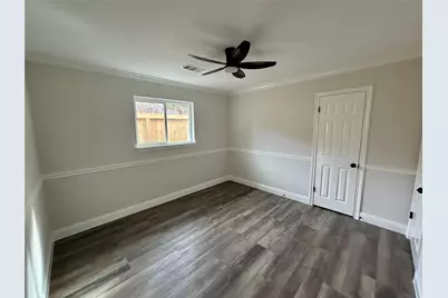 2511 Briarpark Drive, Houston, TX 77042 - Photo 33