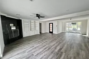 2511 Briarpark Dr, Houston, TX 77042 - Photo 9