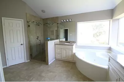15618 Claremont Court, Sugar Land, TX 77498 - Photo 15