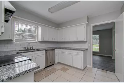 6935 Falling Waters Drive, Spring, TX 77379 - Photo 39