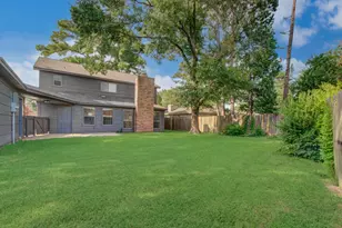 6935 Falling Waters Dr, Spring, TX 77379 - Photo 5
