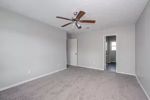 6935 Falling Waters Dr, Spring, TX 77379 - Photo 15
