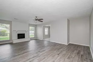 6935 Falling Waters Dr, Spring, TX 77379 - Photo 29