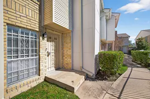 3100 Jeanetta St, Houston, TX 77063 - Photo 5