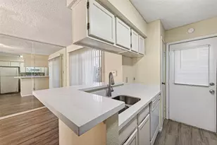 3100 Jeanetta St, Houston, TX 77063 - Photo 17