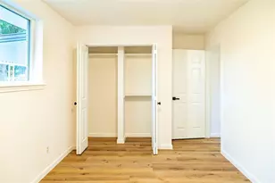 10907 Sharpview Dr, Houston, TX 77072 - Photo 17