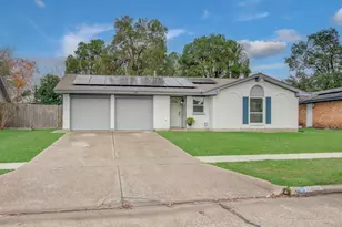 9923 Antrim Ln, La Porte, TX 77571 - Photo 5