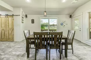 37 Wildwood Lake Dr, Huntsville, TX 77340 - Photo 9