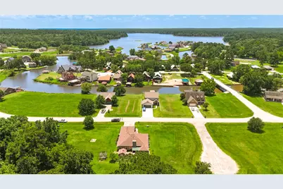 37 Wildwood Lake Drive, Huntsville, TX 77340 - Photo 3