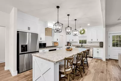 10040 Shepard Hill Road, Willis, TX 77318 - Photo 17