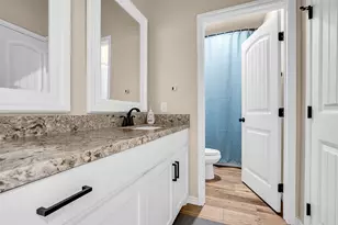 10040 Shepard Hill Rd, Willis, TX 77318 - Photo 33