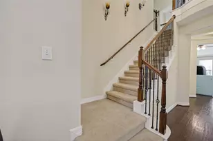 12611 Colonial Glen Ct, Pearland, TX 77584 - Photo 5