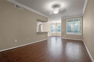 7575 Kirby Dr, Houston, TX 77030 - Photo 9