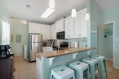 960 B Palmetto Drive, Crystal Beach, TX 77650 - Photo 11