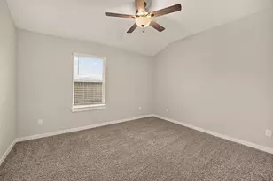 3219 Garner Ln, Texas City, TX 77591 - Photo 11