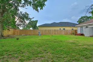 2703 Areba St, Houston, TX 77091 - Photo 37