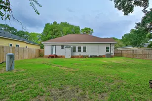 2703 Areba St, Houston, TX 77091 - Photo 35