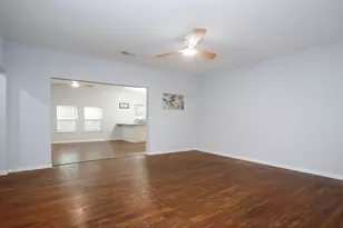 2703 Areba St, Houston, TX 77091 - Photo 9