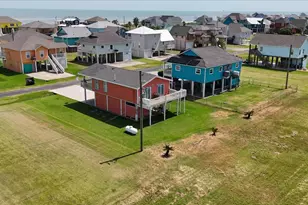 3343 Pirates Cove, Crystal Beach, TX 77650 - Photo 29