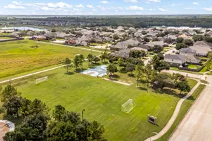 614 Harvest Bluff Dr, Rosharon, TX 77583 - Photo 33