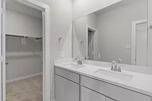 12163 Ridge Top Dr, Conroe, TX 77304 - Photo 15