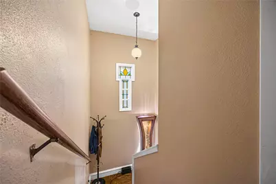 102 Crestway Drive, Baytown, TX 77520 - Photo 23