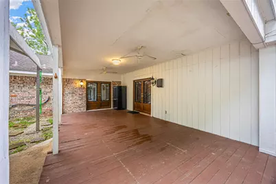 102 Crestway Drive, Baytown, TX 77520 - Photo 29