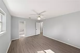1727 Hazelwood St, Conroe, TX 77301 - Photo 15