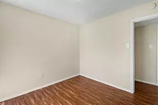 5711 Ridgeway Dr, Houston, TX 77033 - Photo 23