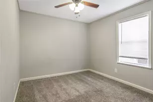 4401 Elmwood St, Houston, TX 77051 - Photo 19