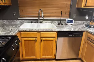 2502 Colleen Dr, Pearland, TX 77581 - Photo 11