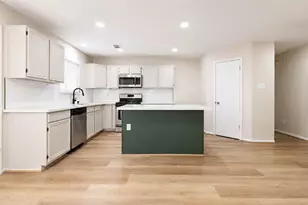 15819 Contender Ln, Friendswood, TX 77546 - Photo 5