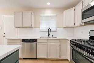15819 Contender Ln, Friendswood, TX 77546 - Photo 21