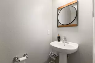 13834 Lake Livingston Dr, Houston, TX 77044 - Photo 19