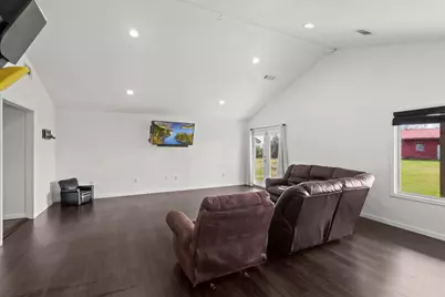 19961 Englin Road, Winnie, TX 77665 - Photo 15