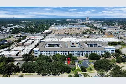 7610 Highmeadow Drive, Houston, TX 77063 - Photo 11