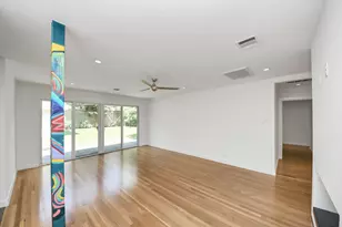 7610 Highmeadow Dr, Houston, TX 77063 - Photo 39