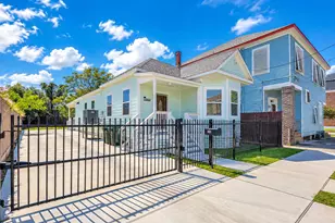 3823 Sealy St, Galveston, TX 77550 - Photo 1
