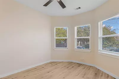 3823 Sealy Street, Galveston, TX 77550 - Photo 27