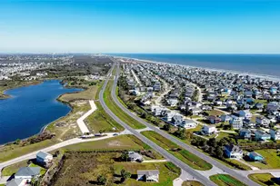 14146 Miramar Dr, Galveston, TX 77554 - Photo 29