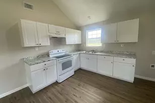 5420 Cypress Lakes Cir, Cleveland, TX 77327 - Photo 9