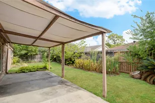 14211 Ella Lee Ln, Houston, TX 77077 - Photo 37