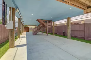 2311 67th St, Galveston, TX 77551 - Photo 35