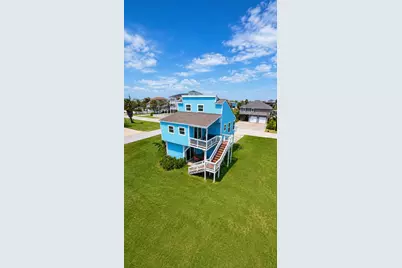 3931 Grayson Drive, Galveston, TX 77554 - Photo 3