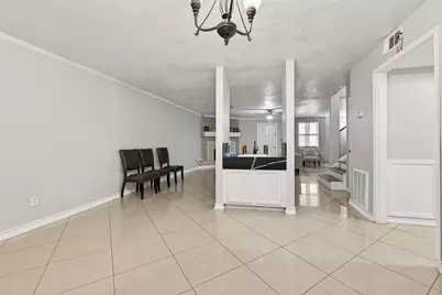 5930 Arncliffe Drive, Houston, TX 77088 - Photo 11