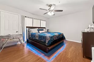 5930 Arncliffe Dr, Houston, TX 77088 - Photo 27