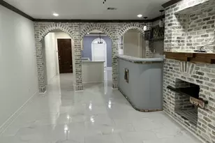 7718 Breezeway St, Houston, TX 77040 - Photo 1