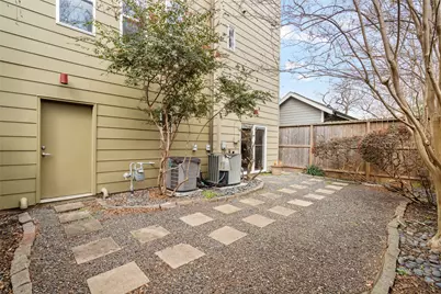 224 Willard Street #C, Houston, TX 77006 - Photo 39